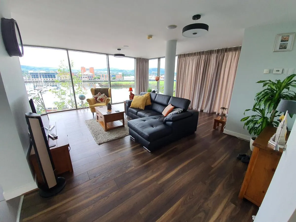 Luxury Apartment Marina Views At Titanic Quarter Belfast United Kingdom