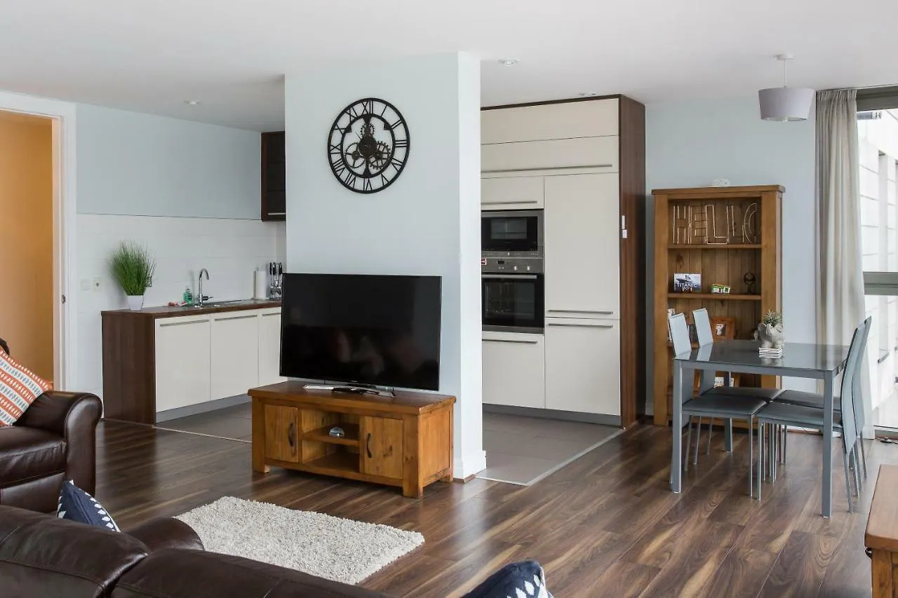 Luxury Apartment Marina Views At Titanic Quarter Белфаст 0*,
