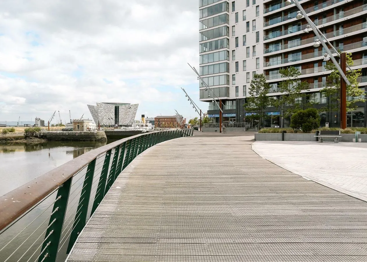 Luxury Apartment Marina Views At Titanic Quarter Белфаст Великобритания